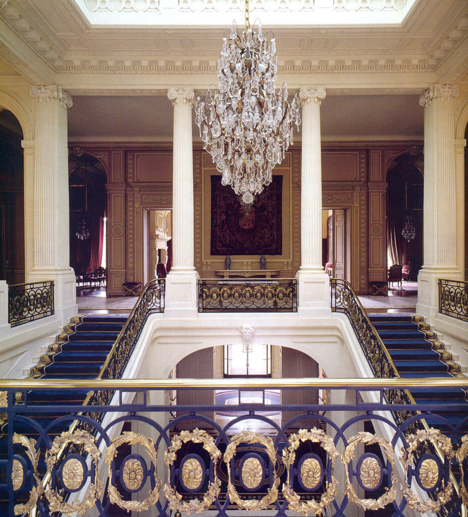 Reception room of the ambassador's residence in Buenos Aires.